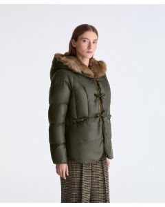 Peuterey - Piumino corto con rivestimento in eco-pelliccia VERTIS MQN ECOFUR verde edera